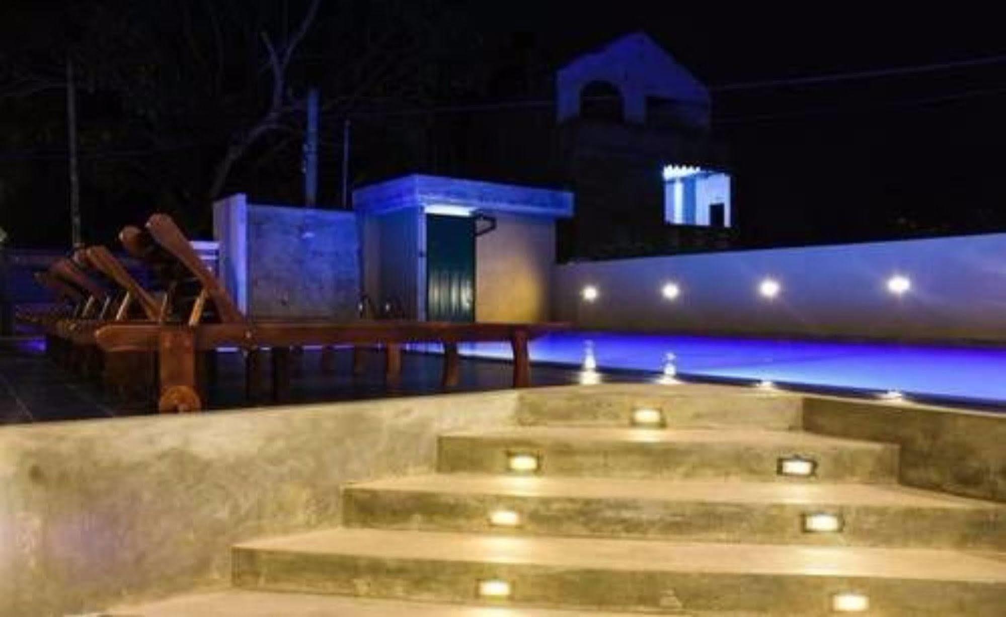 Ocean Glory Hotel Ettukala ภายนอก รูปภาพ