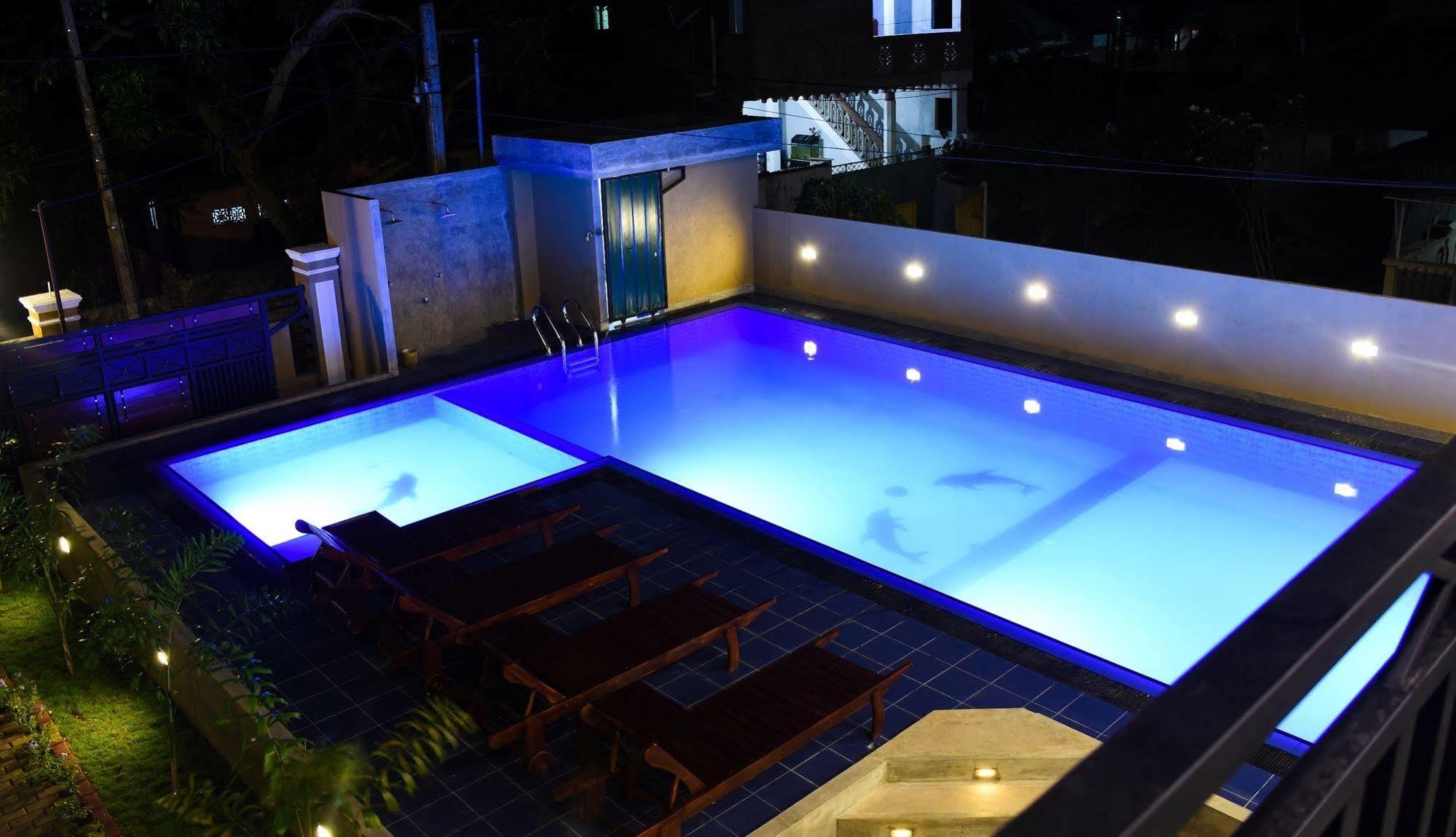 Ocean Glory Hotel Ettukala ภายนอก รูปภาพ